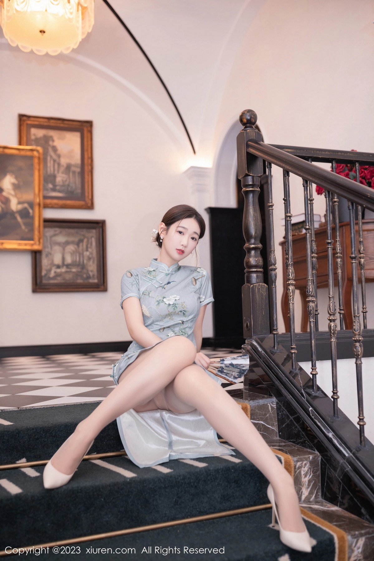 [XiuRen]高清写真图 2023.08.14 No.7232 唐安琪 美腿旗袍
