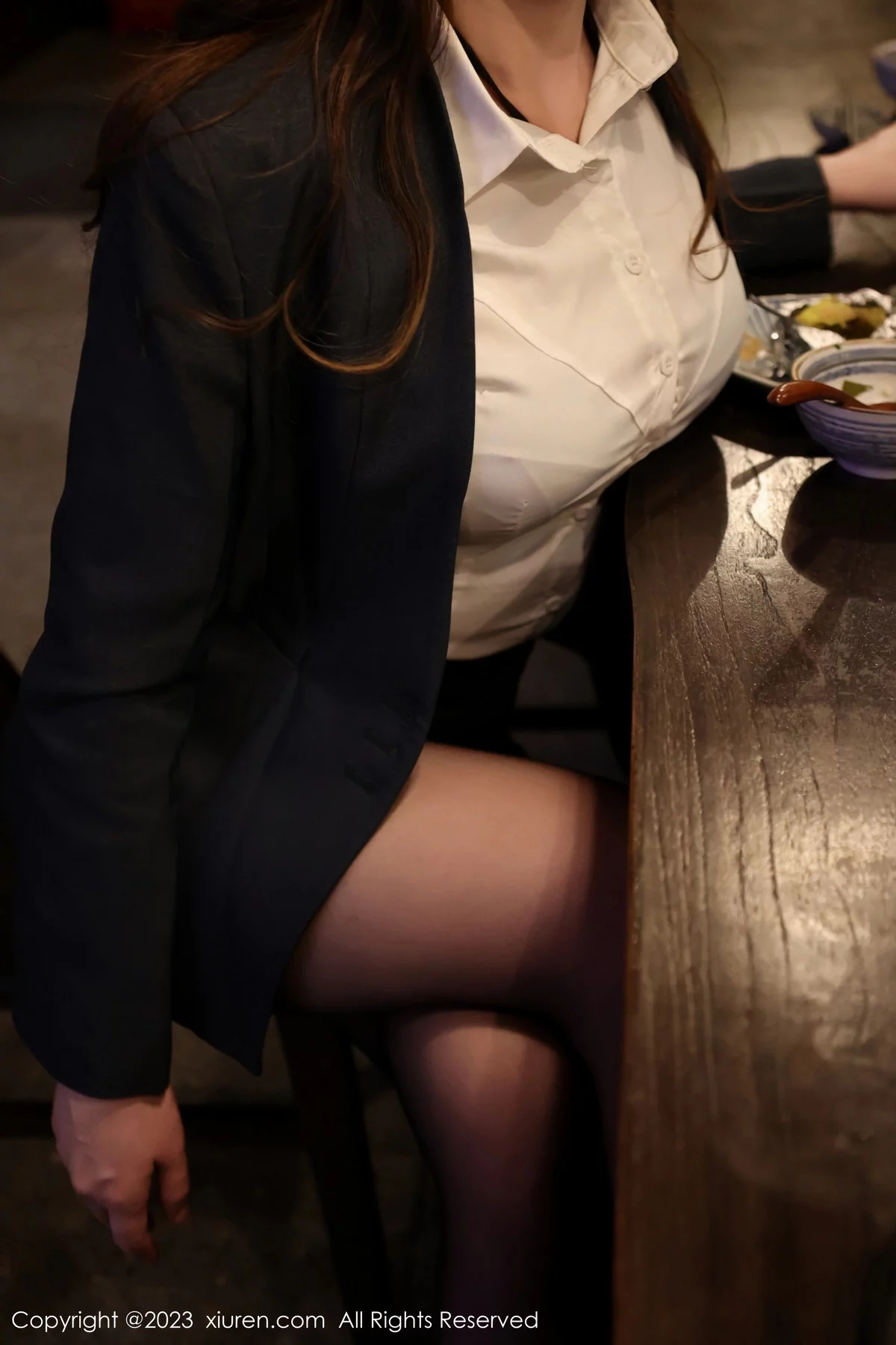 [XiuRen]高清写真图 2023.12.13 No.7801 月野兔美妞 黑丝美腿