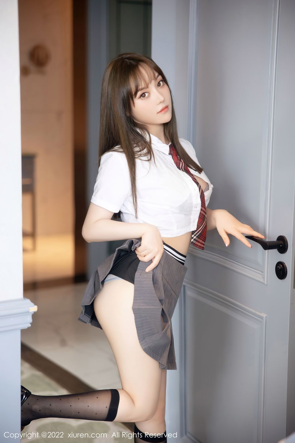 [XiuRen]高清写真图 2022.06.14 No.5143 豆瓣酱