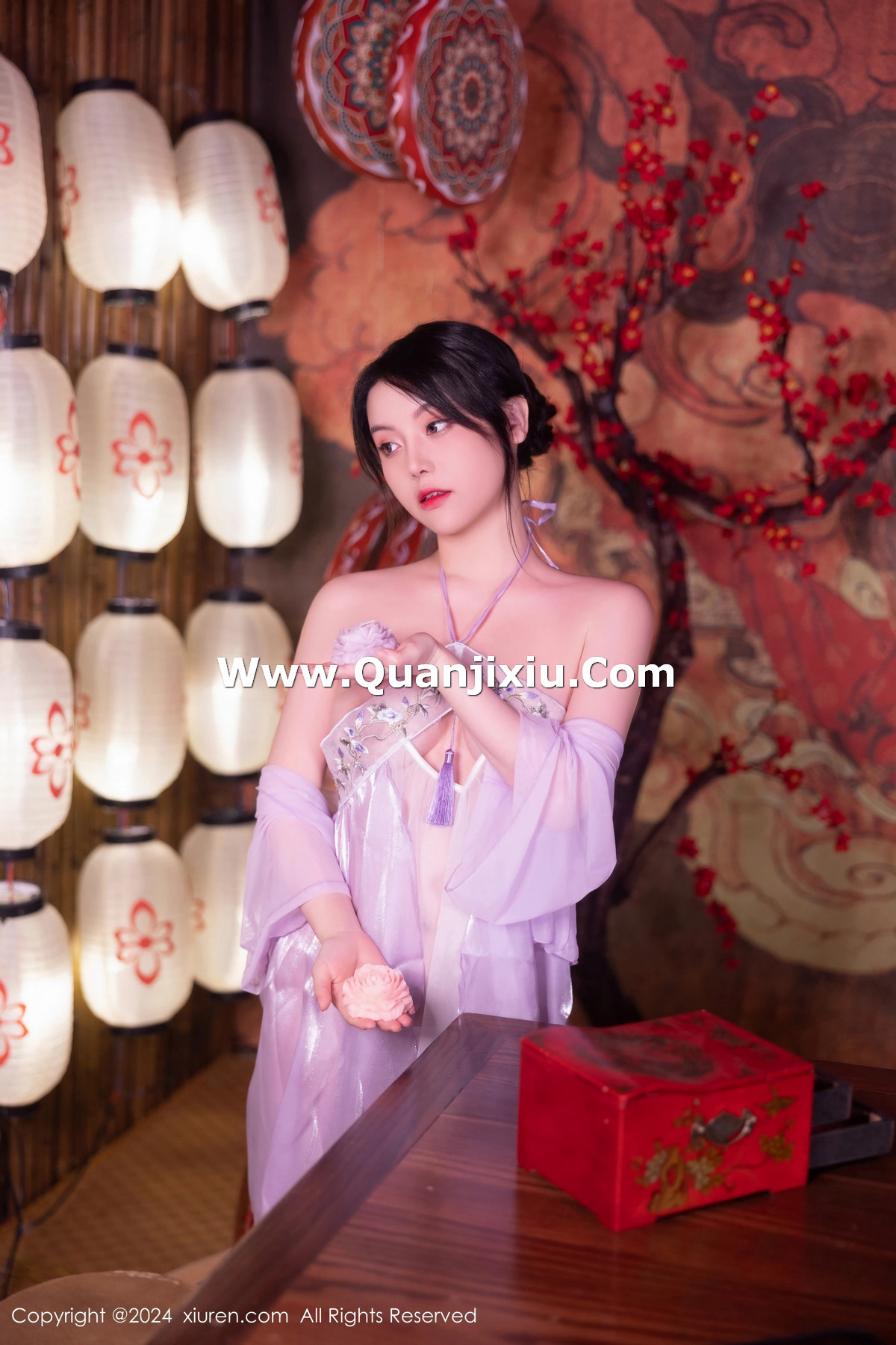 [XiuRen]高清写真图 2024.02.02 No.8059 豆瓣酱 美臀性感