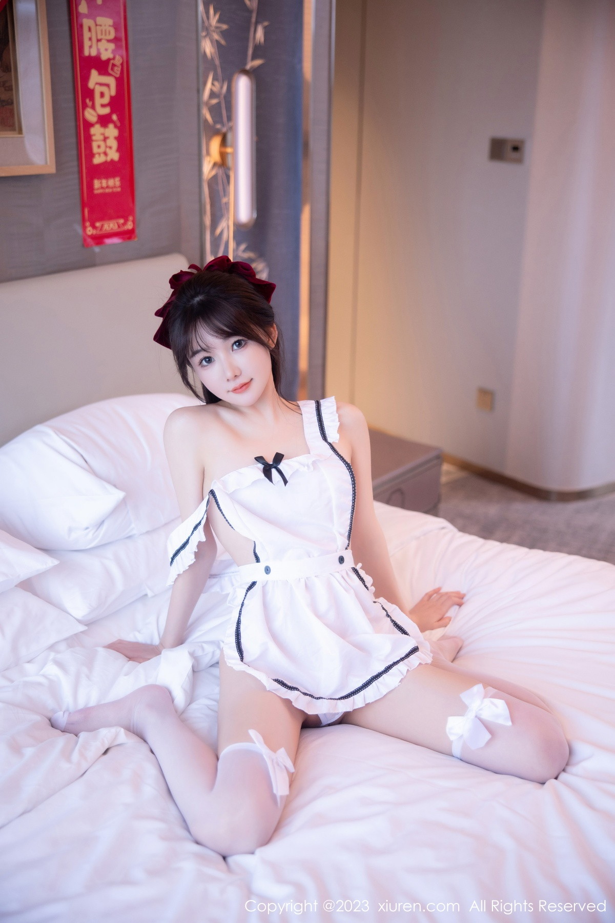 [XiuRen]高清写真图 2023.02.21 No.6299 婠婠么 丝袜美腿