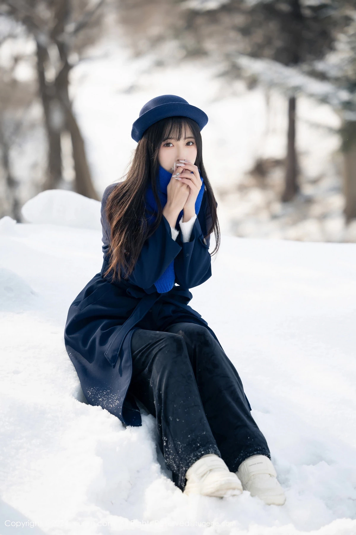 [XiuRen]高清写真图 2024.04.01 No.8325 林星阑 黑丝美腿