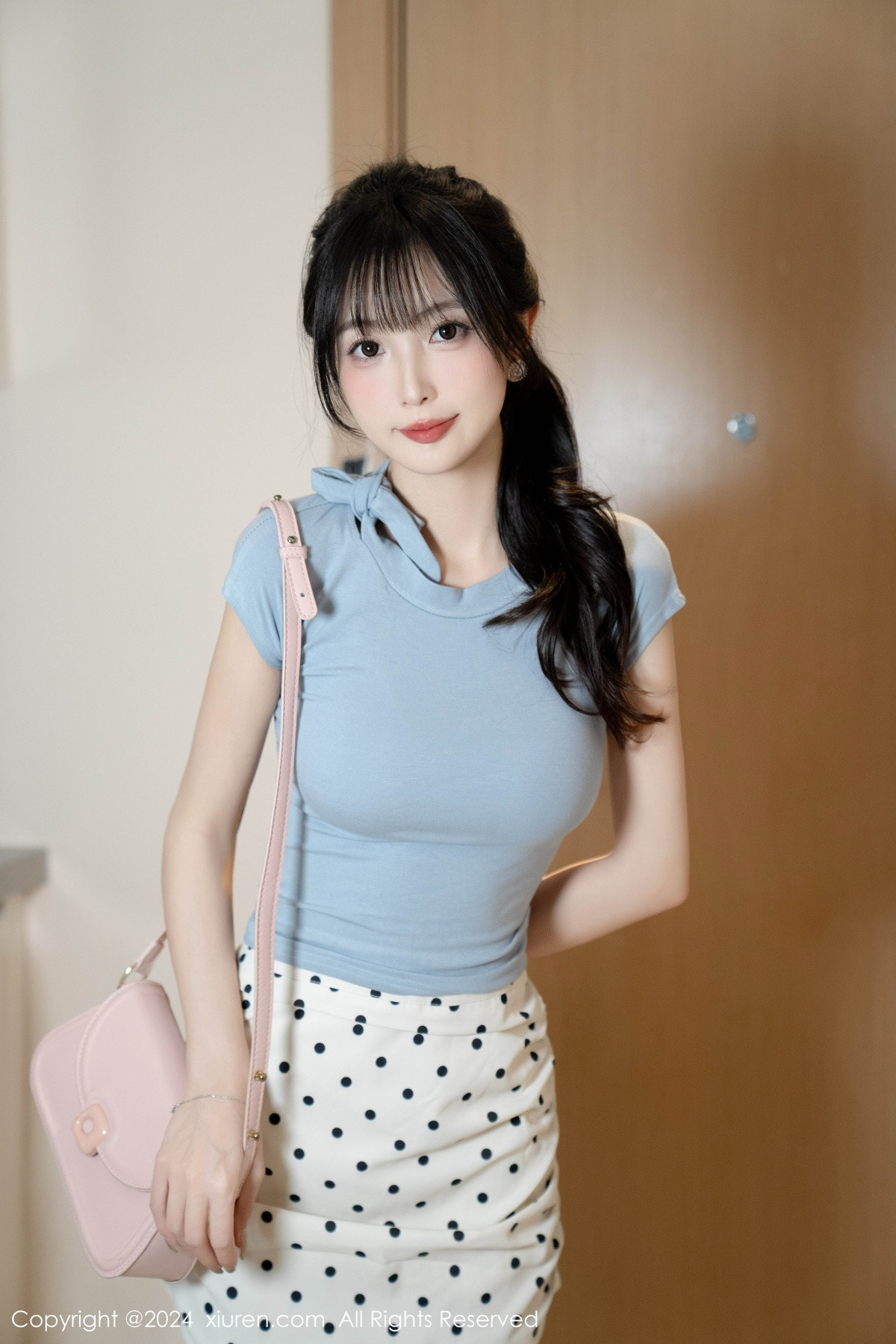 [XiuRen]高清写真图 2024.08.22 No.9054 林星阑 丝袜美腿