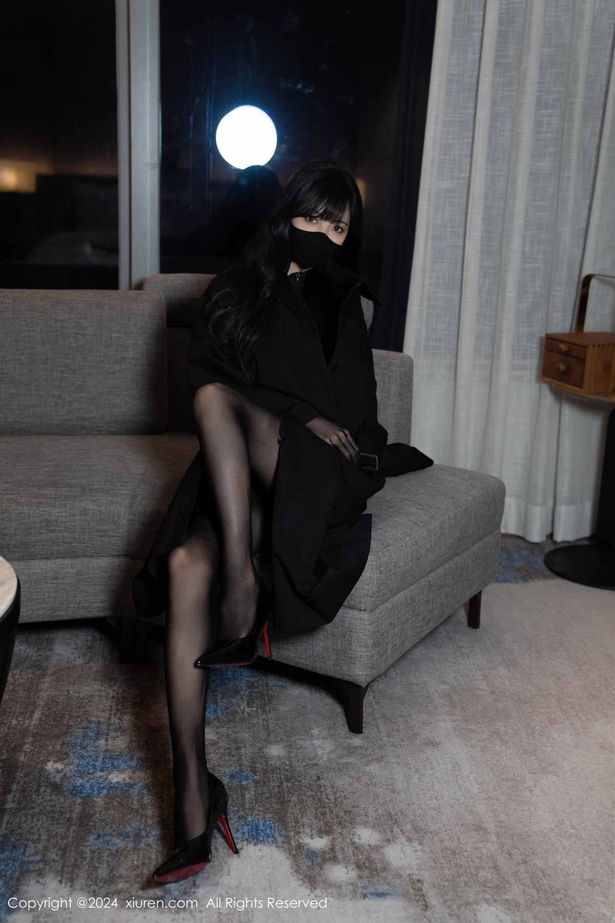 [XiuRen]高清写真图 2024.09.03 No.9109 林星阑 黑丝美腿