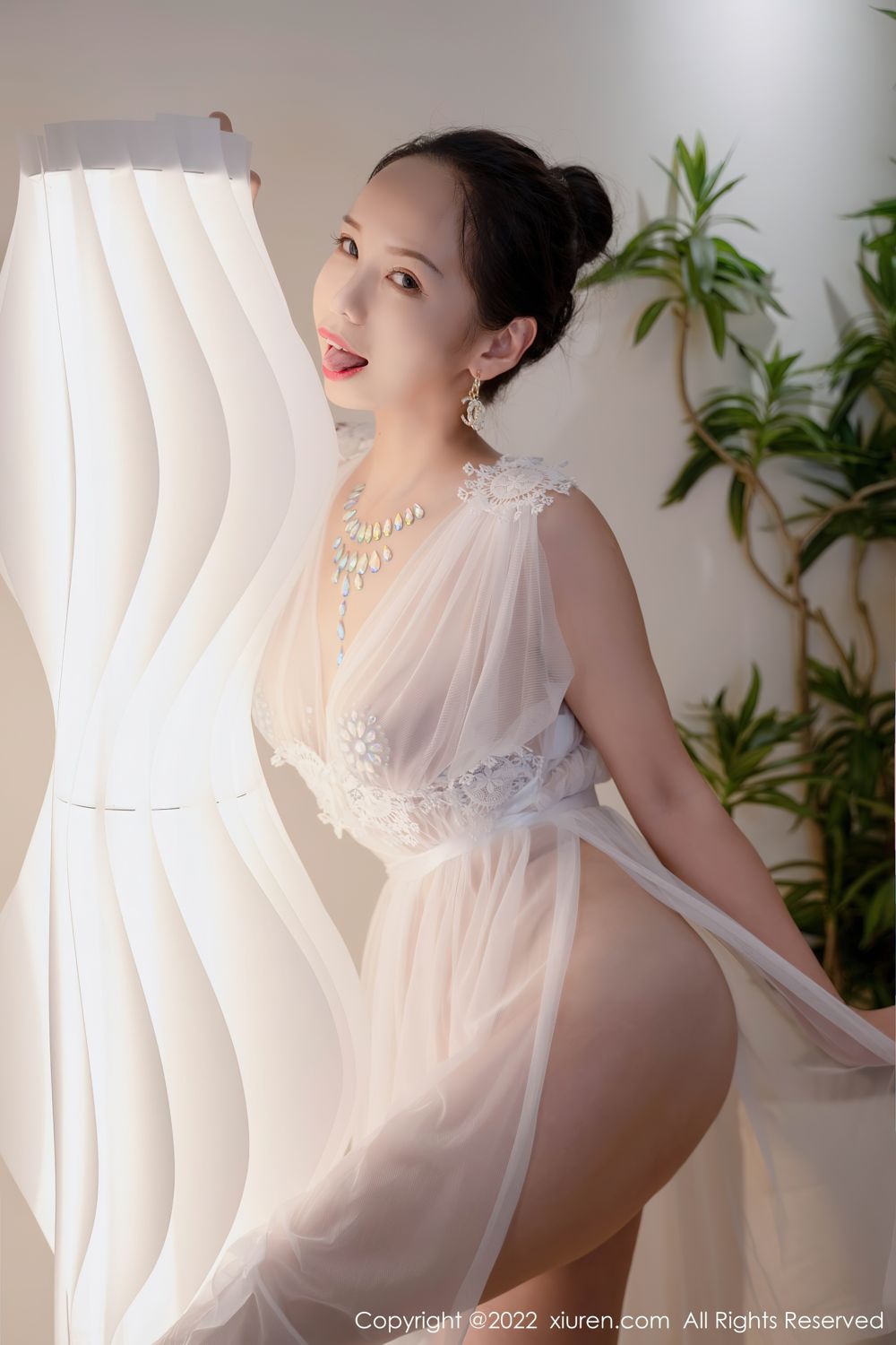 [XiuRen]高清写真图 2022.08.15 No.5434 大美妞儿