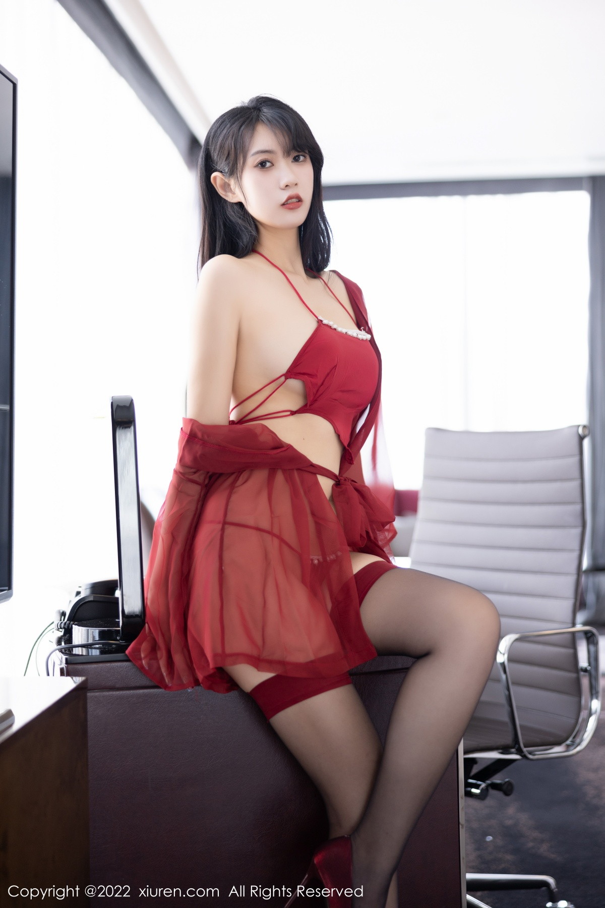 [XiuRen]高清写真图 2022.11.14 No.5850 林子遥 美腿丝袜