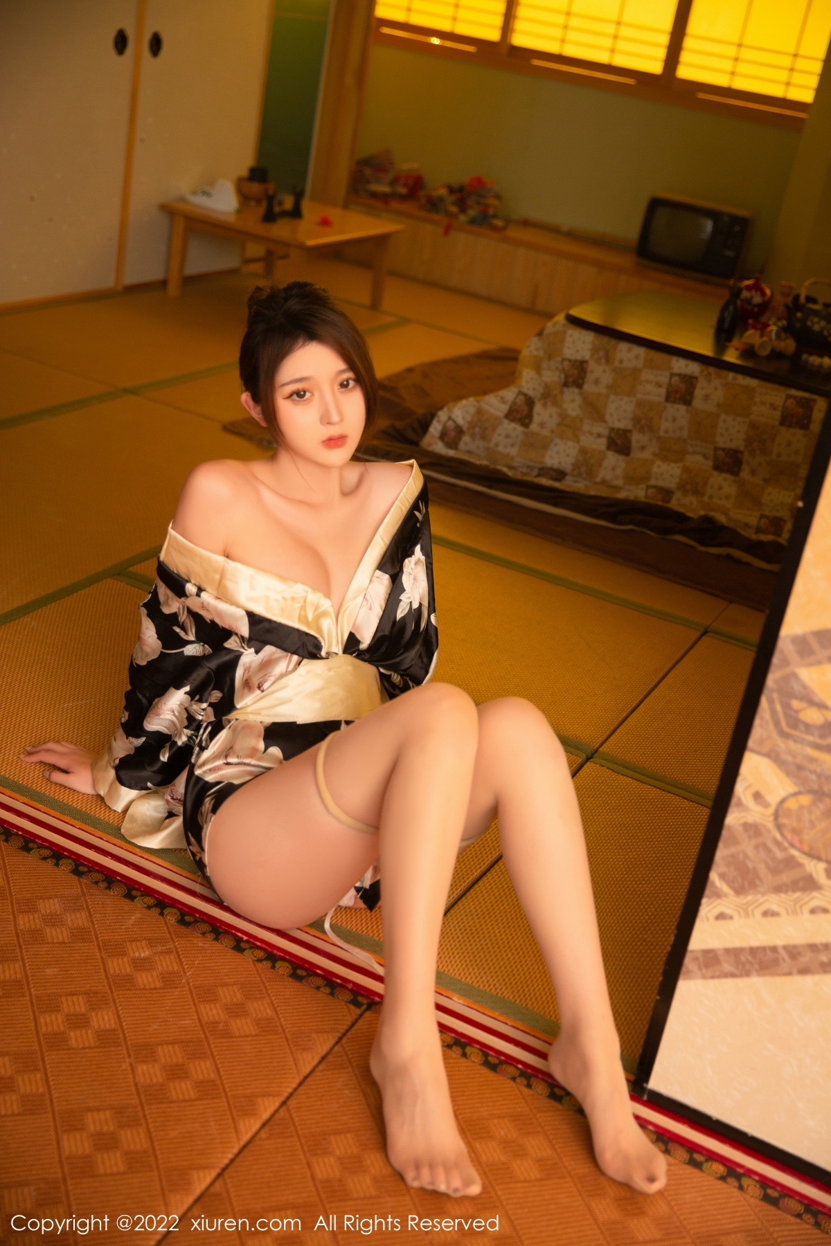 [XiuRen]高清写真图 2022.12.02 No.5942 夏甜甜 和服美腿