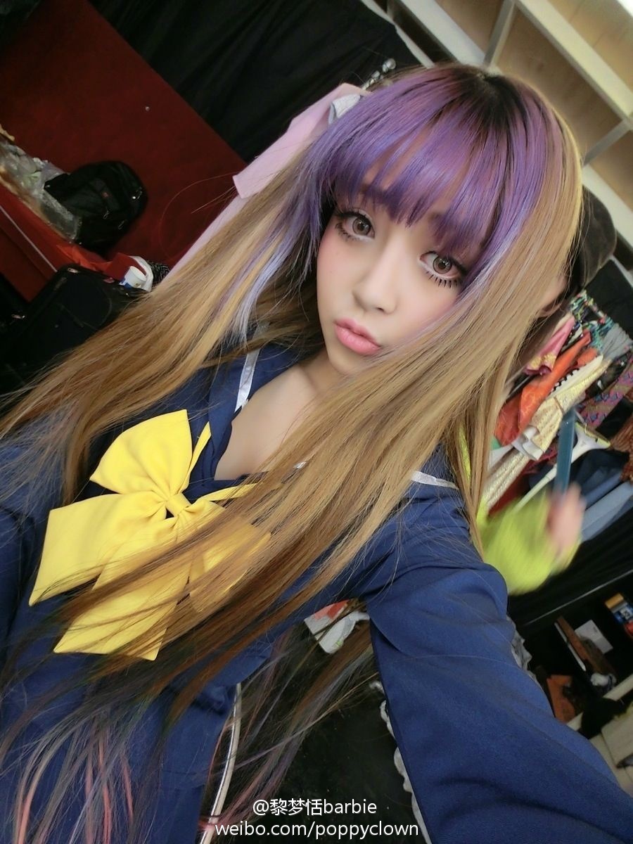 动慢美女一件衣服不穿