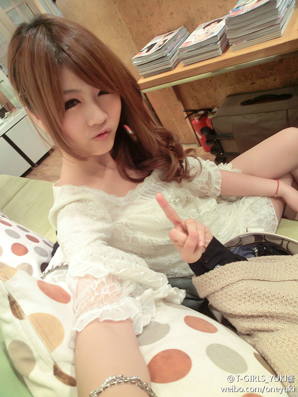 春天清新自然美女