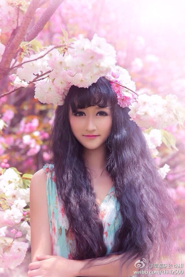 日本美妞黑洞