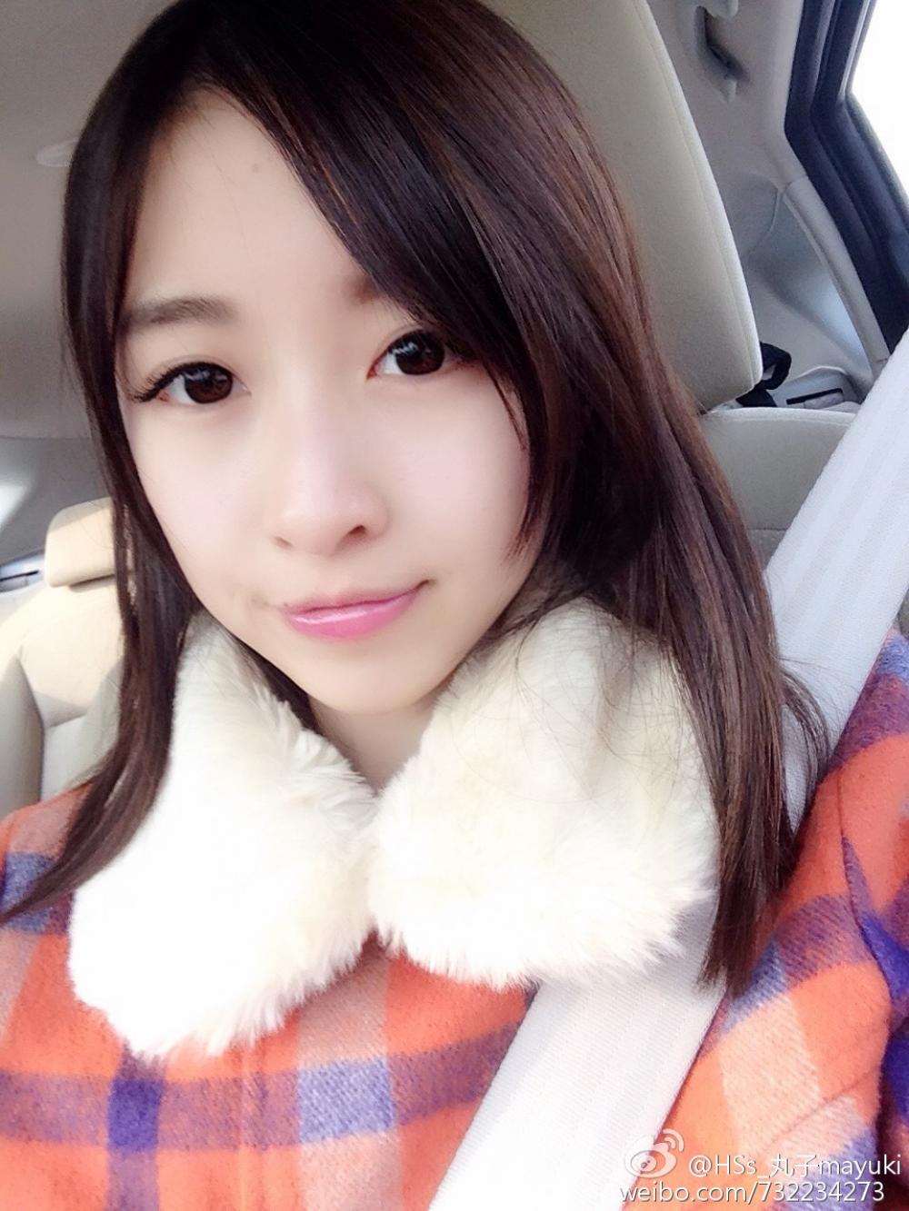 夏天街拍性感美女