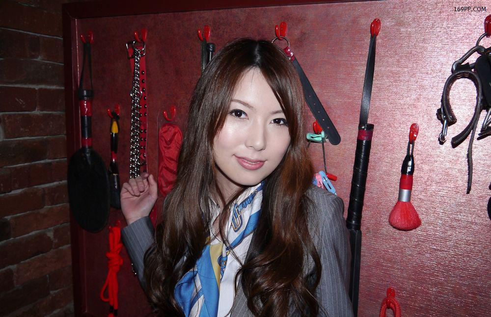 狐狸媚眼波多野结衣的妖艳风采君色写真