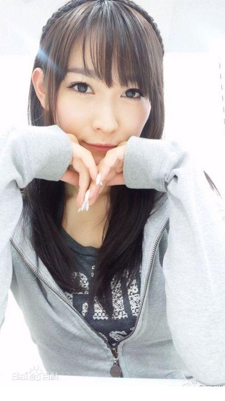 日本女星西野翔性感大胆人体艺术照图片写真