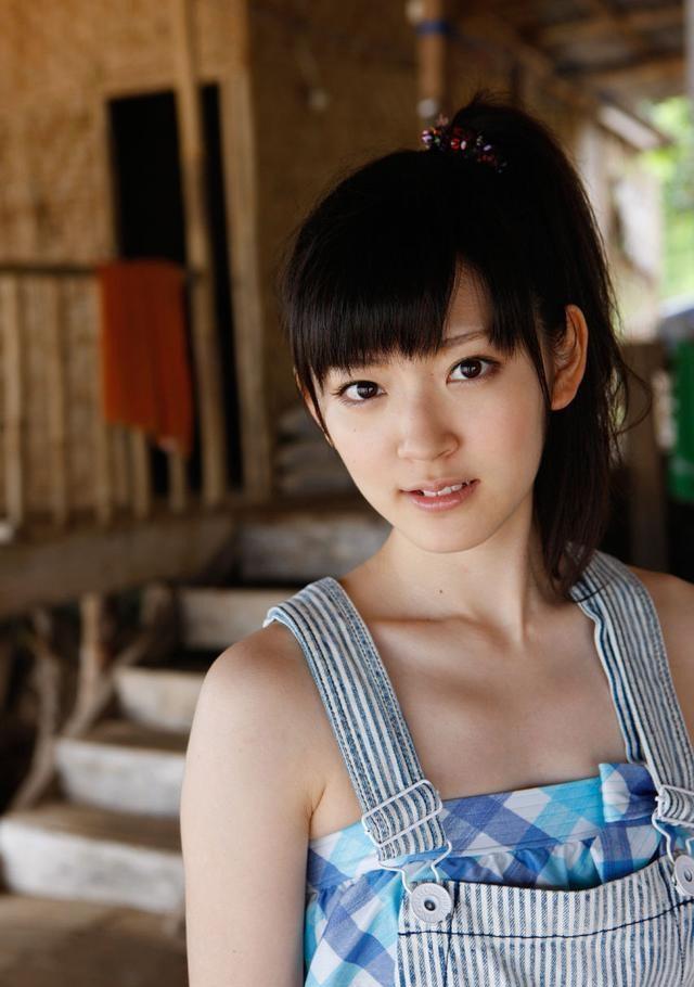 日本模特铃木爱理漂亮美女写真照片