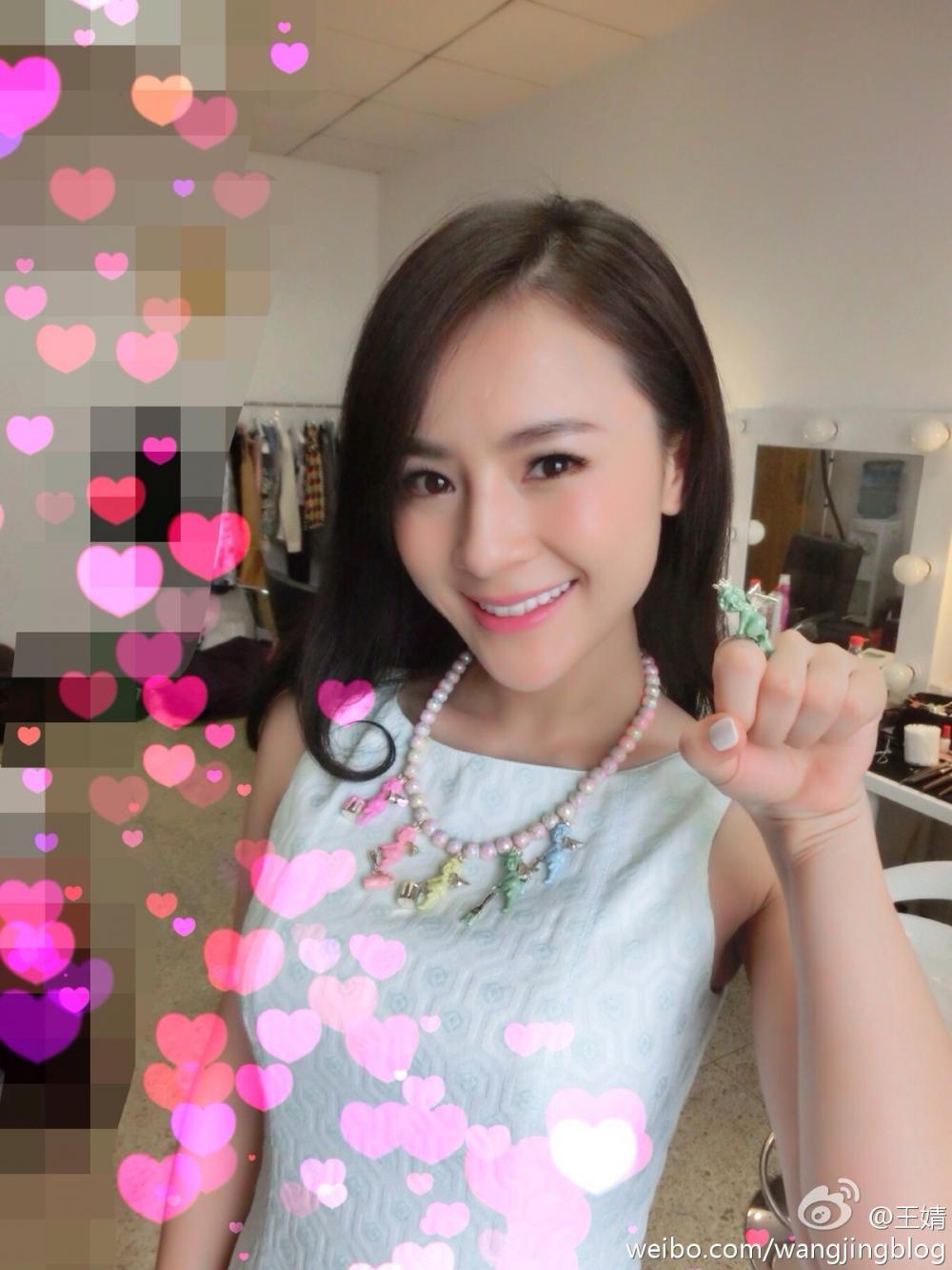 职业装美女白领
