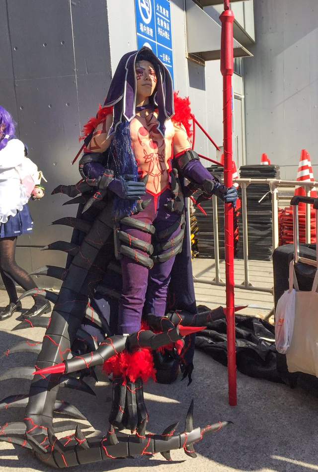 Cosplay神技能｜《用Nubra变成肌肉》隐形内衣竟然可以这么用
