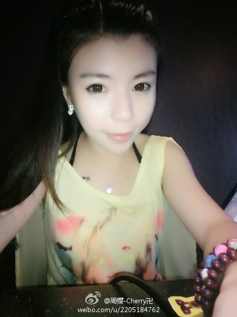 女生豹纹性感妩媚头像