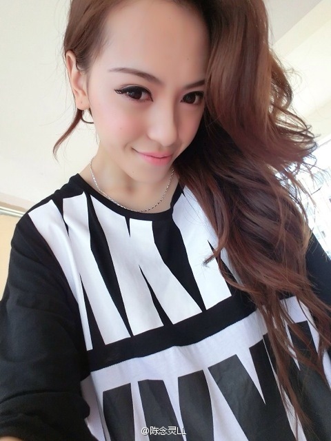 e美女