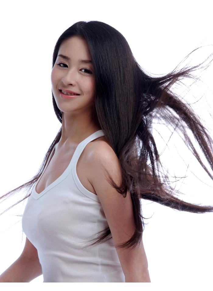 颖儿秀发曼妙飞扬清纯模样个人艺术照摄影