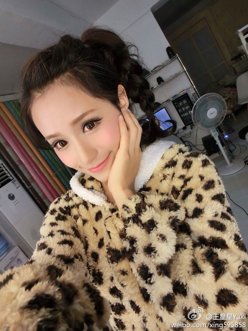 混血美女