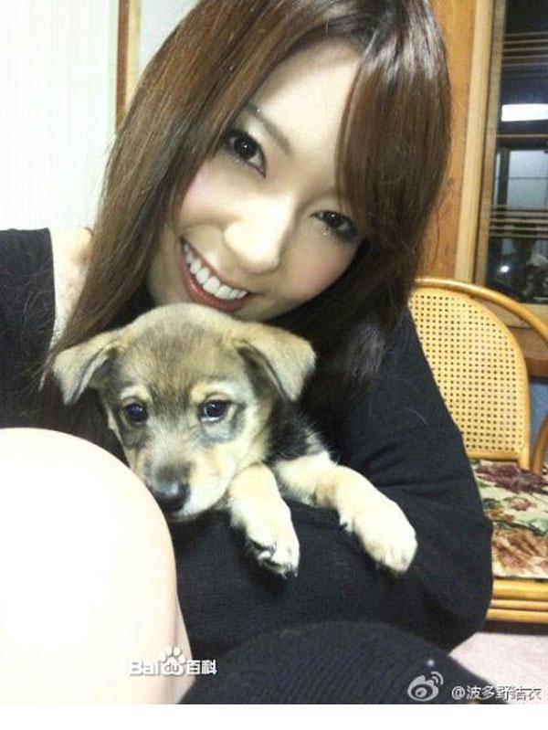 波多野结衣性感妩媚私房照