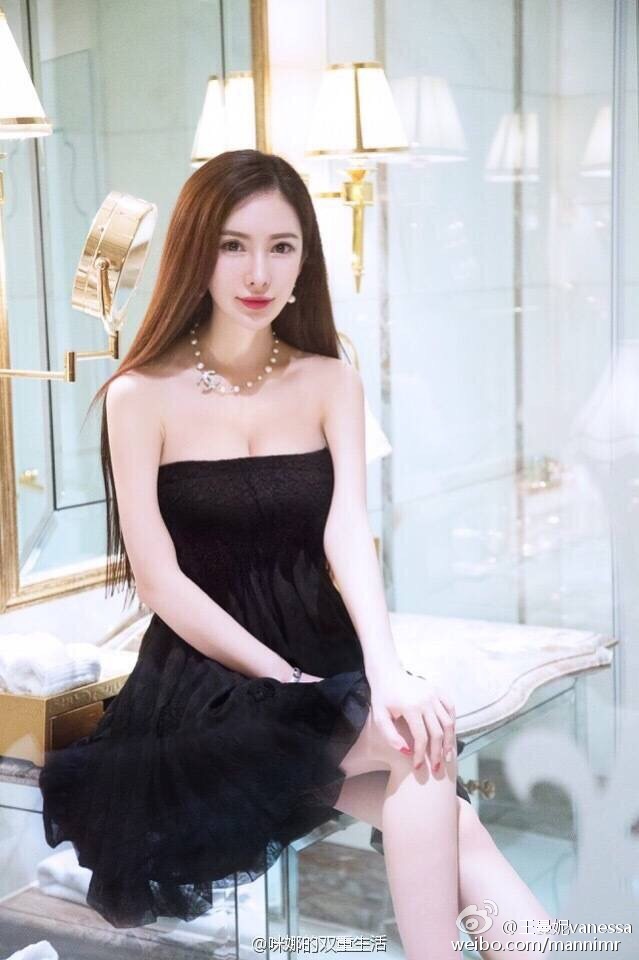 美女美足玉足照片