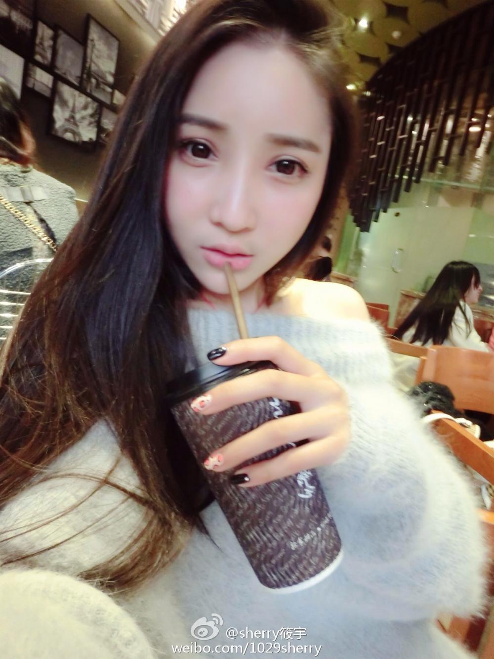 美女荫部摄影图片