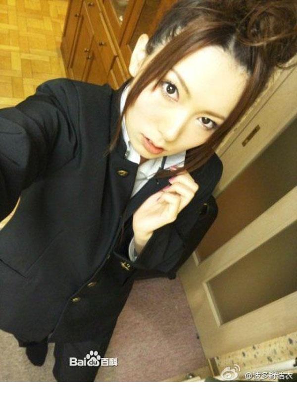 波多野结衣性感生活照