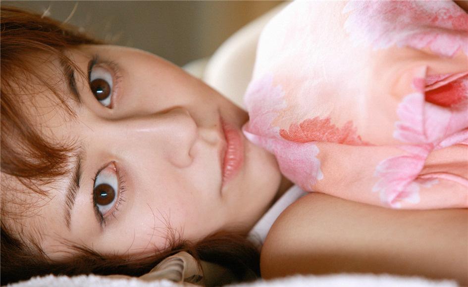 日本性感美女杉本有美私房照 清纯玉女大胆写真