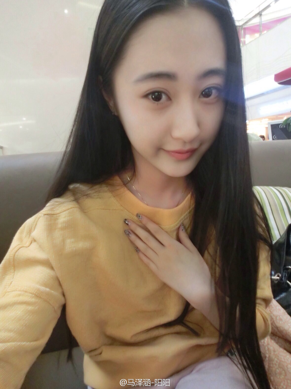 妖娆女生头像