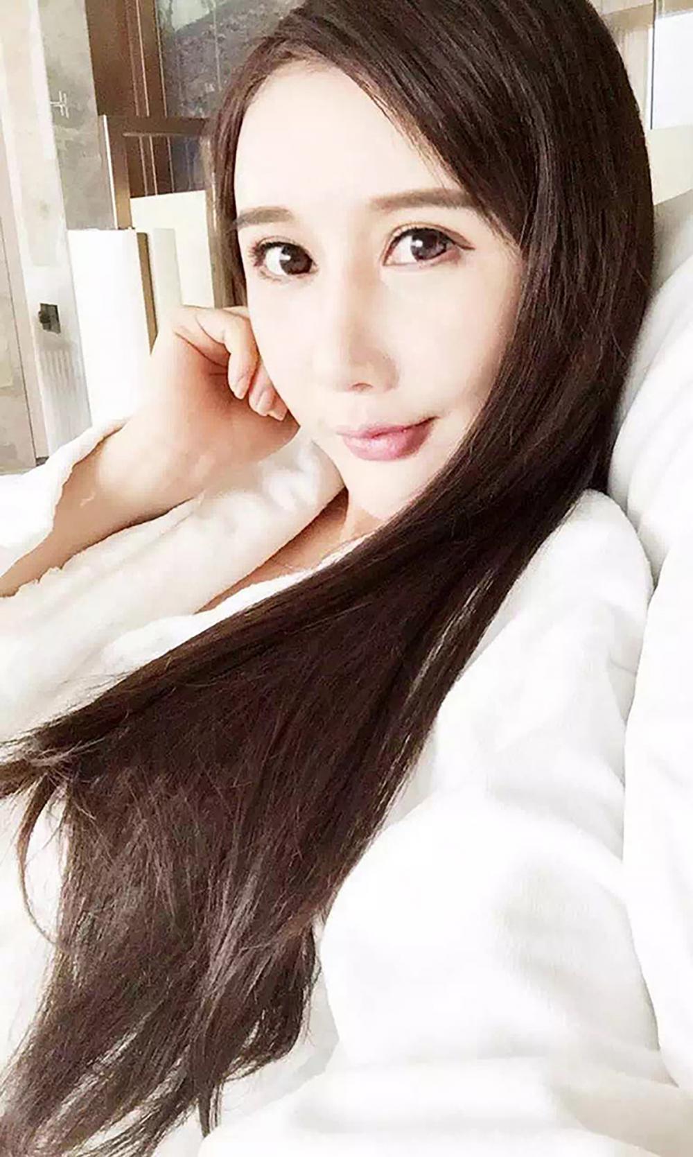 王瑾轩素颜自拍生活照