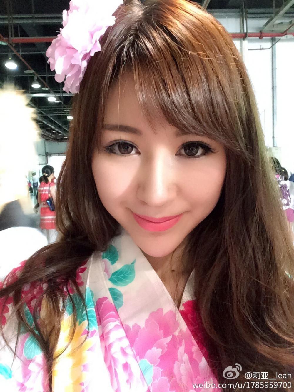 美女内衣诱惑