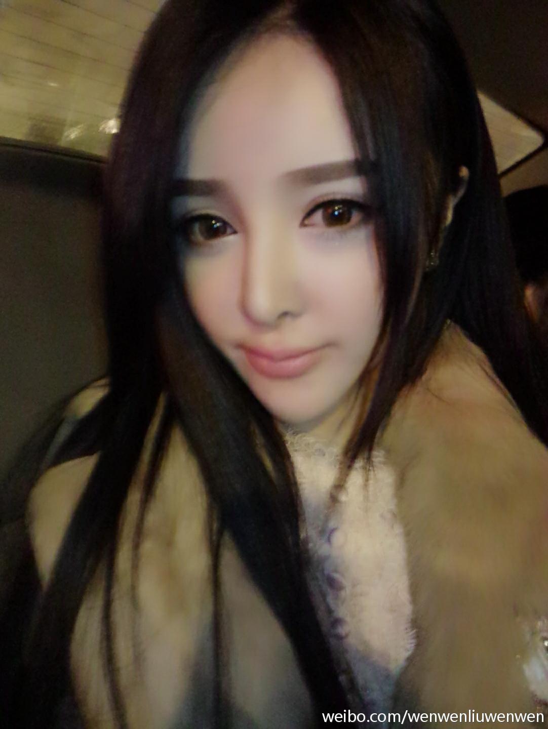 手绘古装清代美女