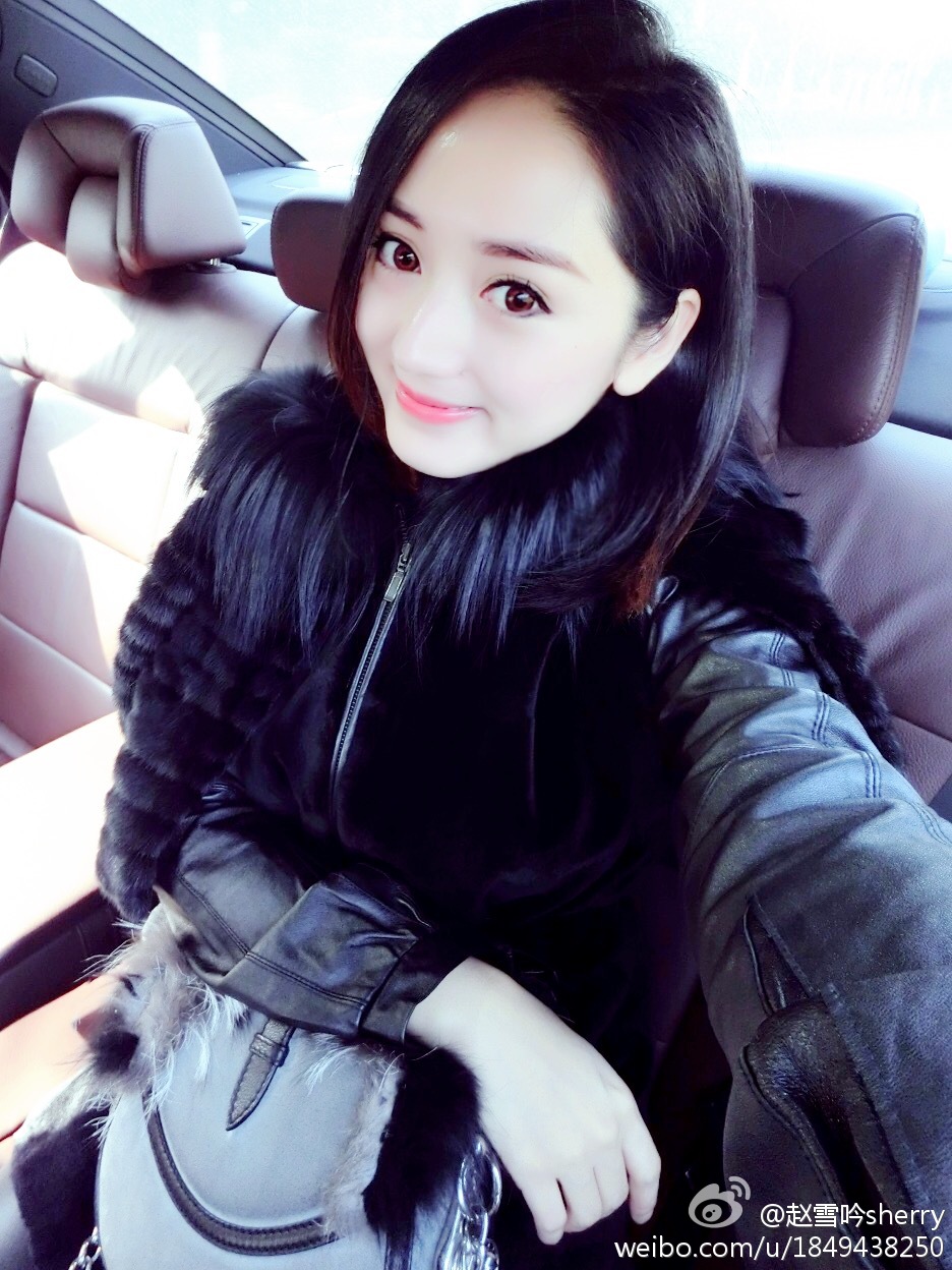 丰满美女组图
