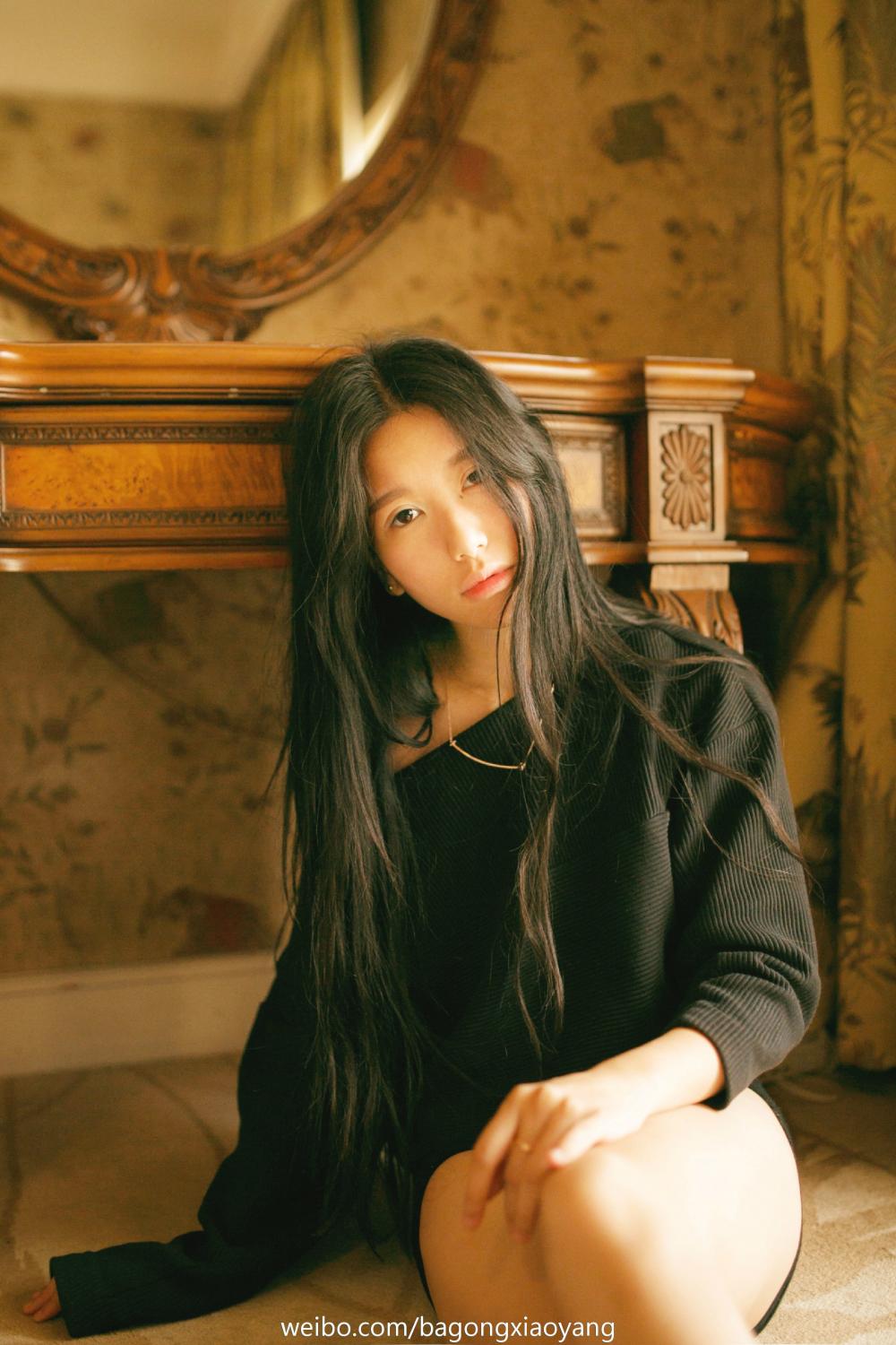 网络红人美女张依依