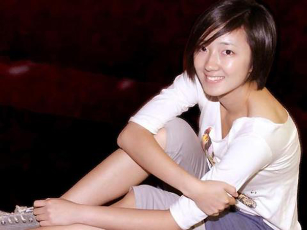 时尚百搭女王桂纶镁平面写真