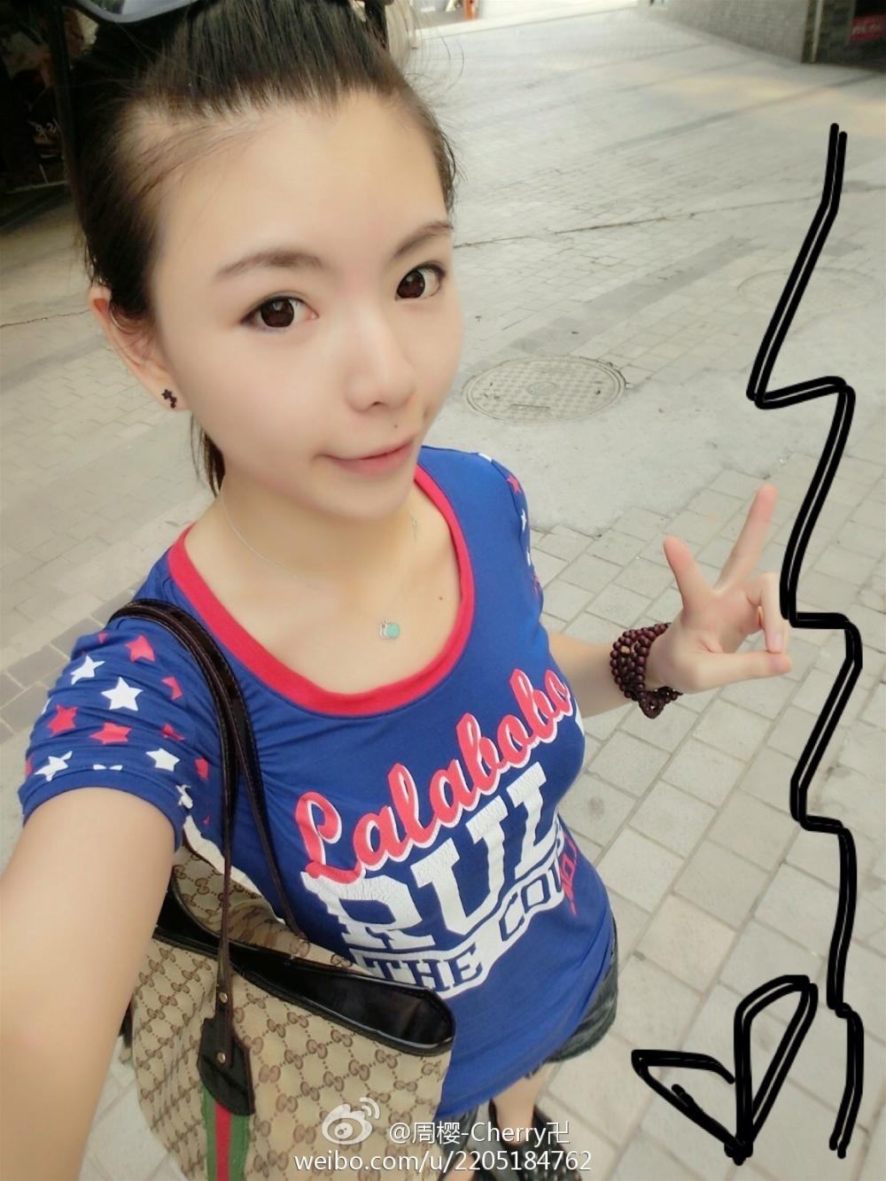 一丝不带美女正面拍摄