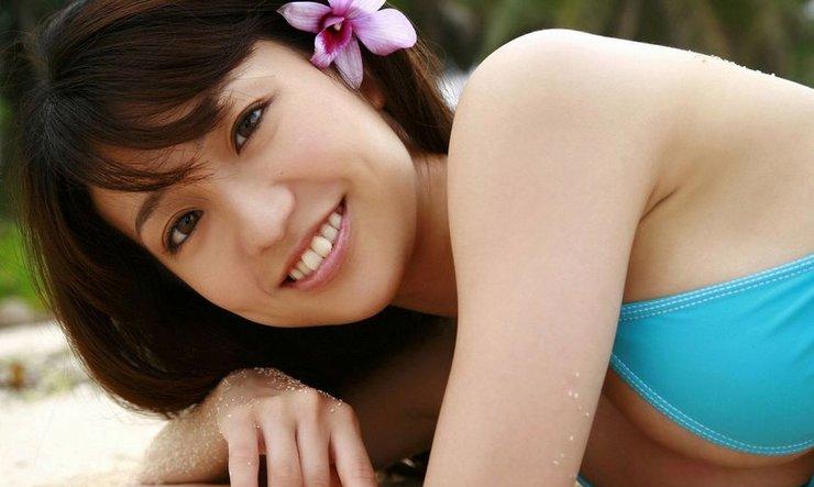 大岛优子比基尼活力写真