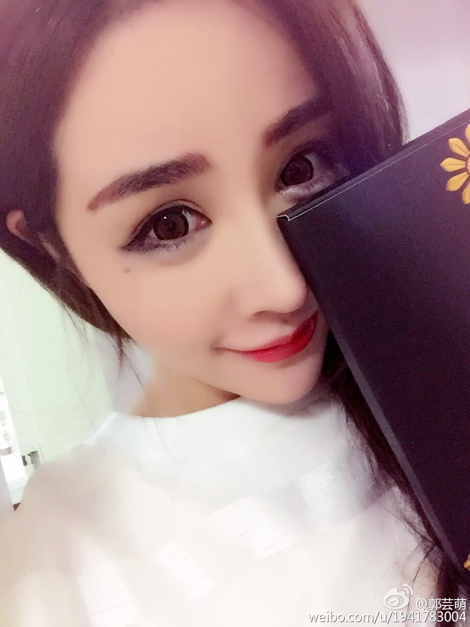 吊带背心美女