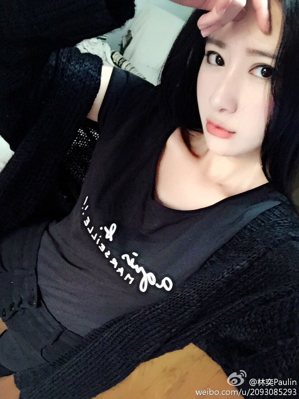街拍好身材美女