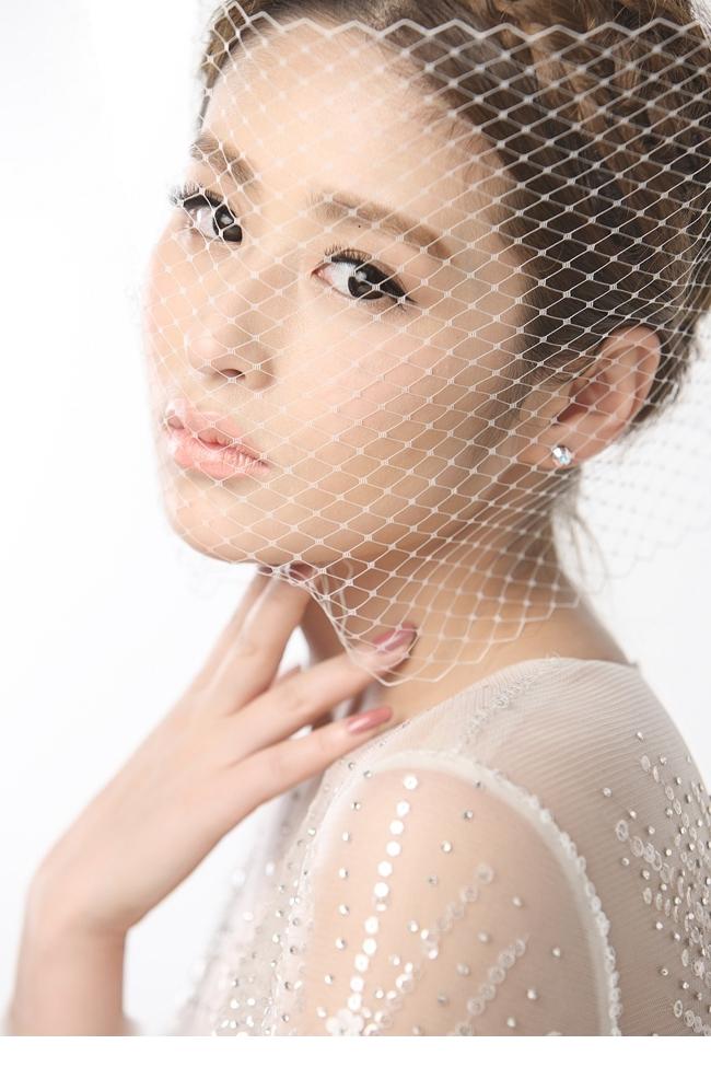 颖儿唯美朦胧透视白裙清纯诱人个人艺术照摄影