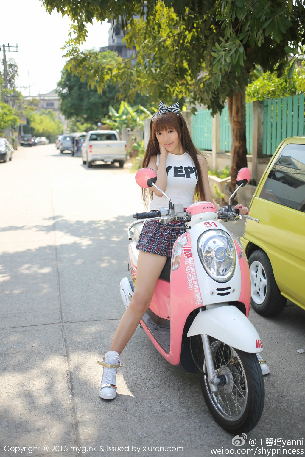 王馨瑶yanniglam性感骑机车