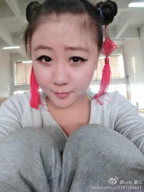 伊莲娜内衣写真