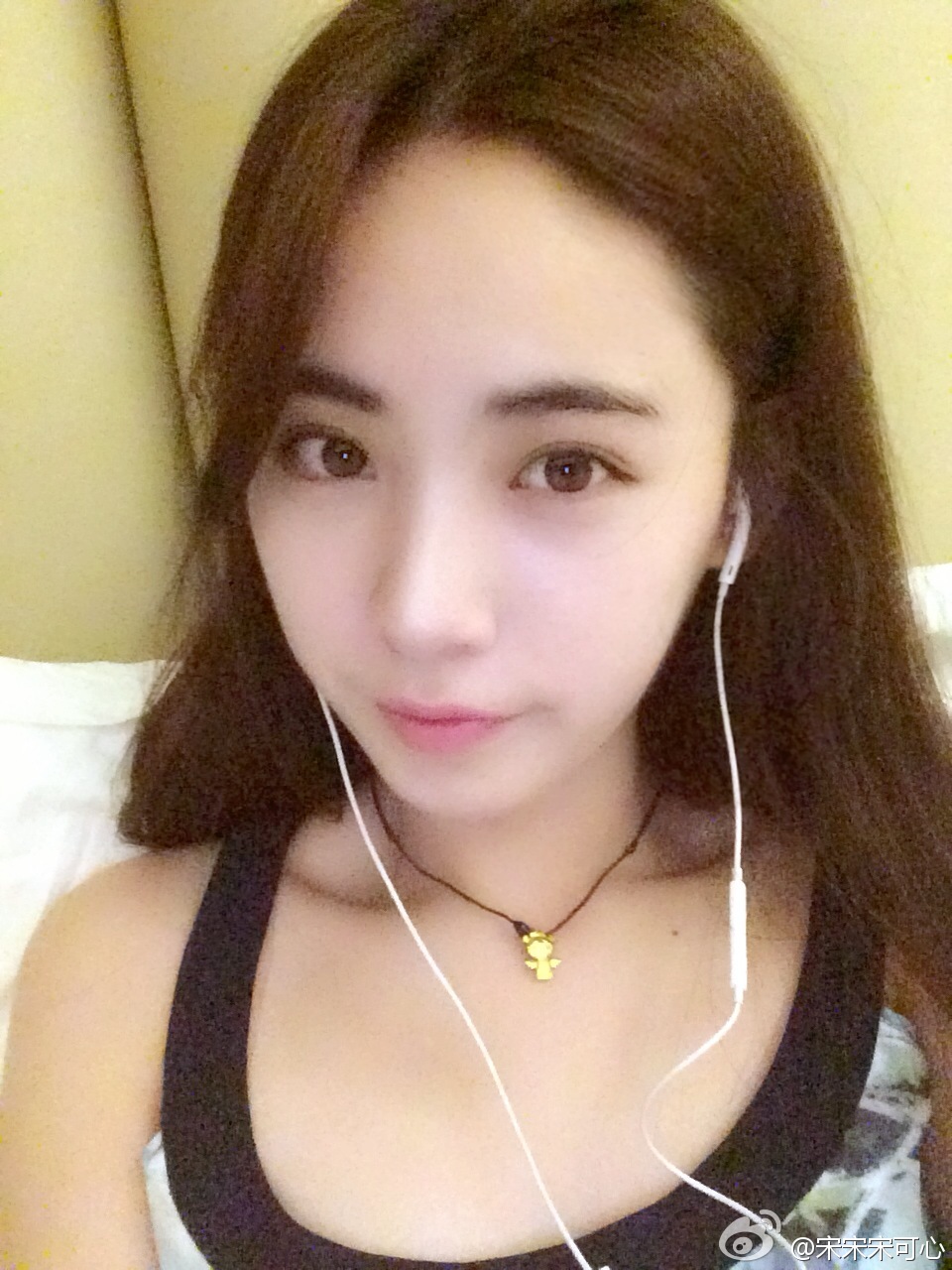 手机高清美女写真图片