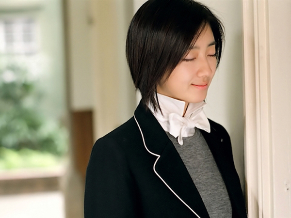 时尚百搭女王桂纶镁平面写真