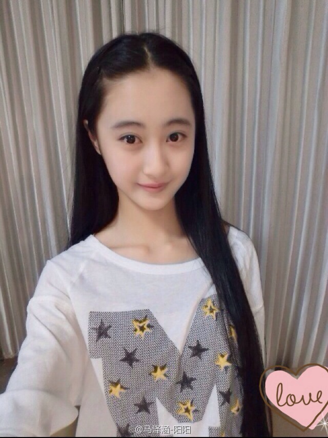 小美女十岁小学想考妣