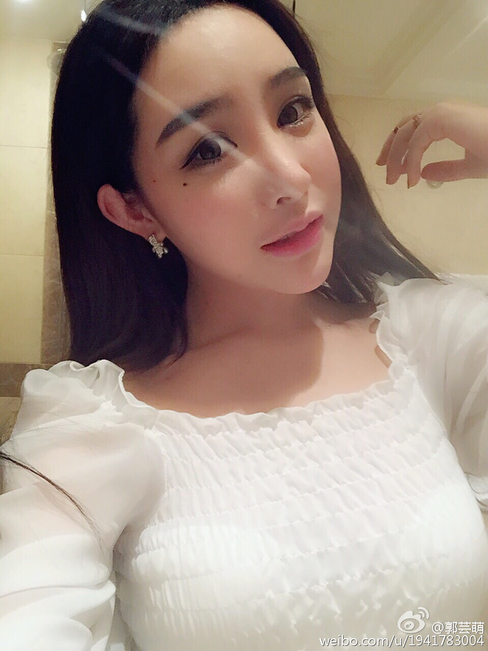 张馨予乳