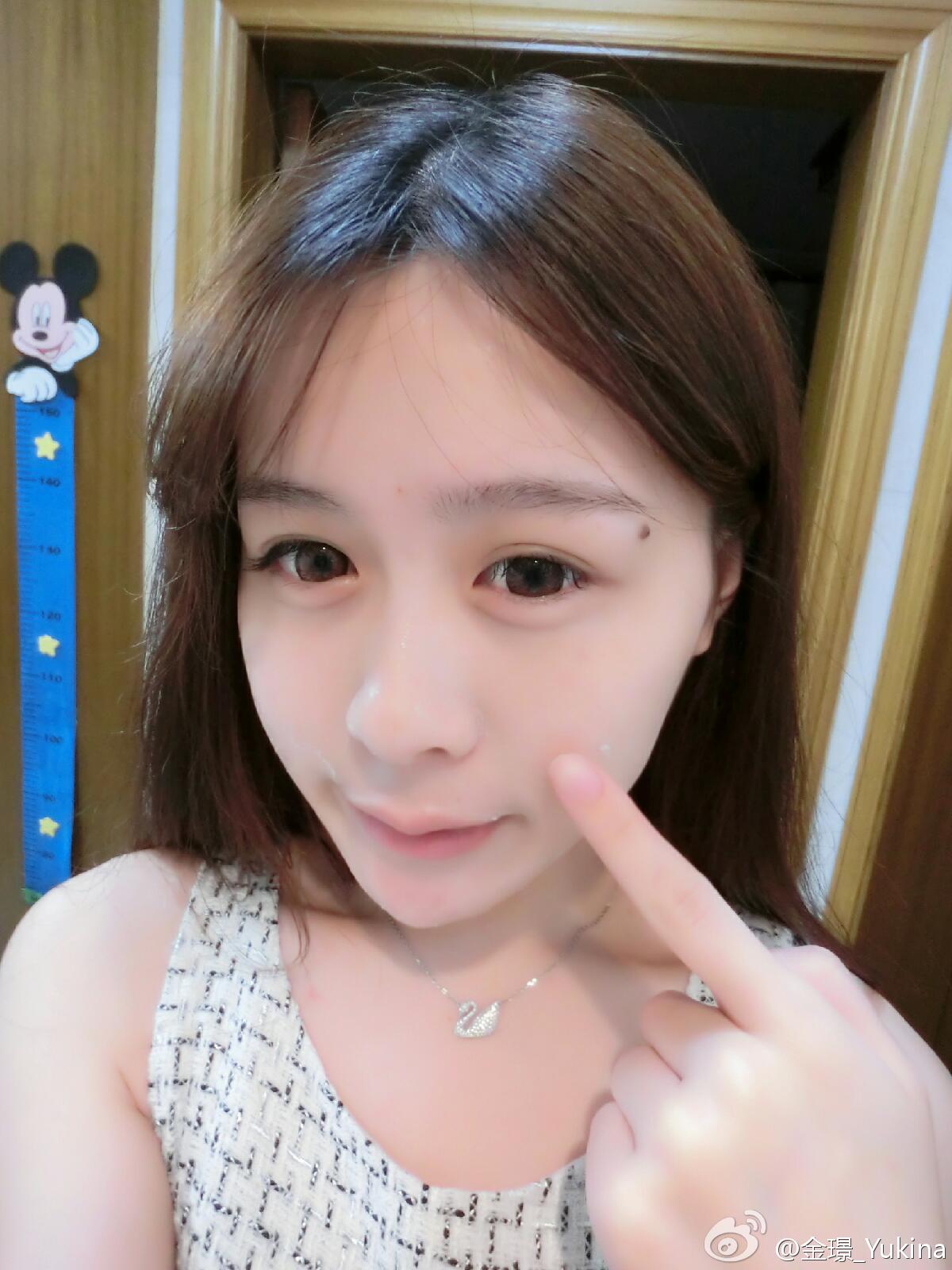 性感吊带美女