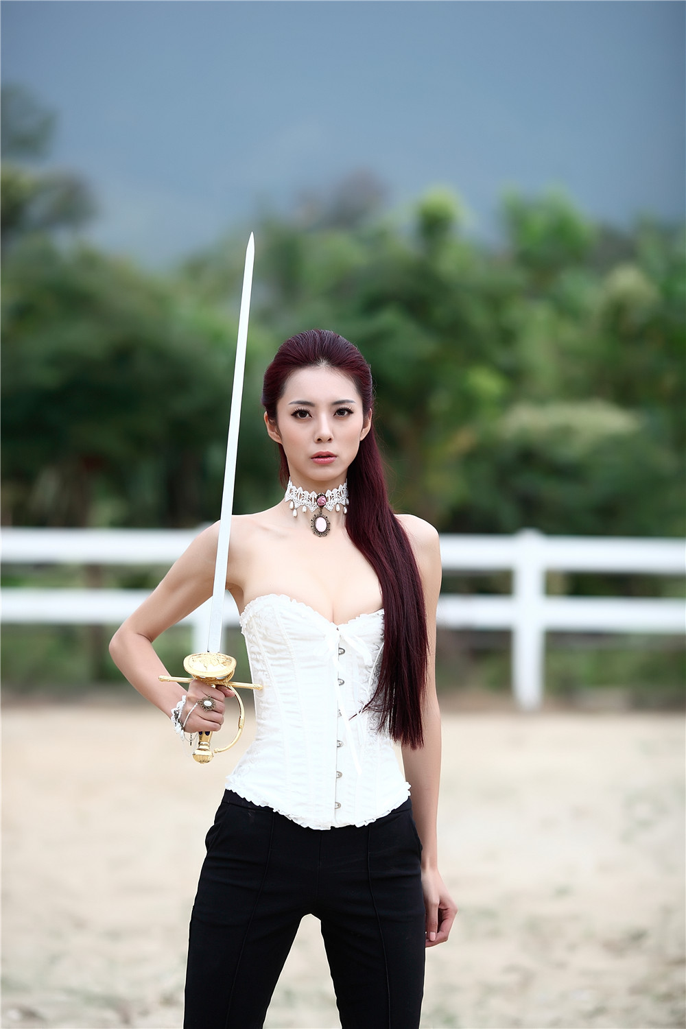 优美的素颜女神击剑气质美女
