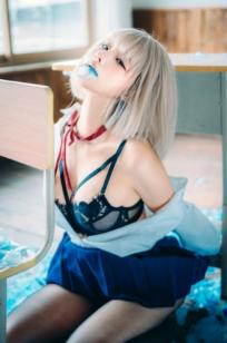 蠢沫沫-2025年09月自拍-4套 魅惑鬼姬Cosplay与黑丝校服写真